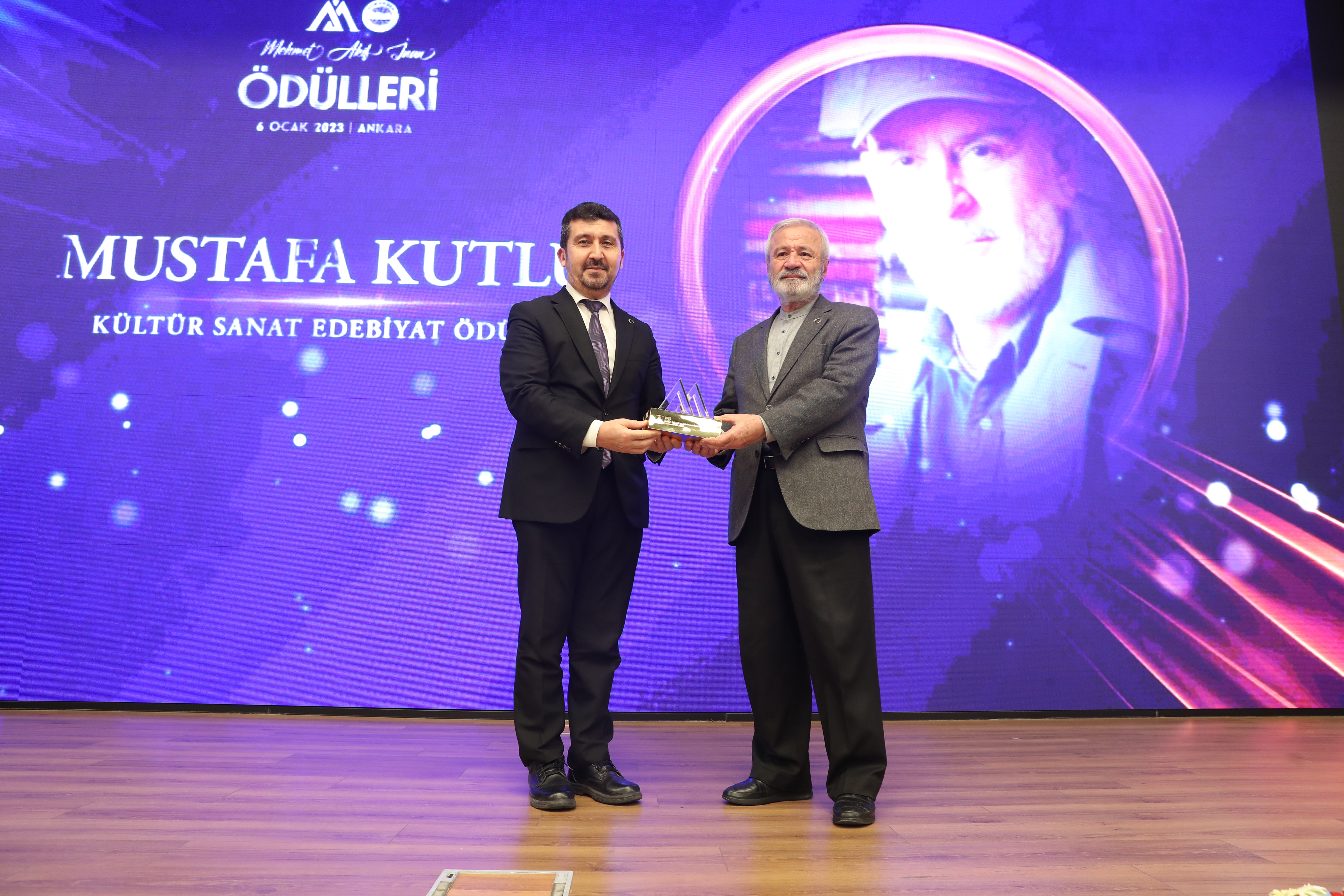 akif inan ödülleri (2)